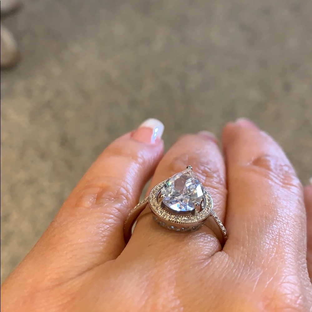 3.5ct 12x9mm Pear Engagement Ring size 9 - Picture 4 of 8
